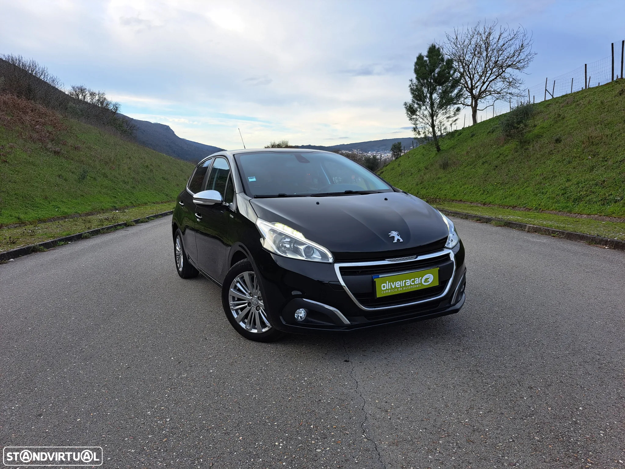 Peugeot 208 1.6 BlueHDi Style - 2