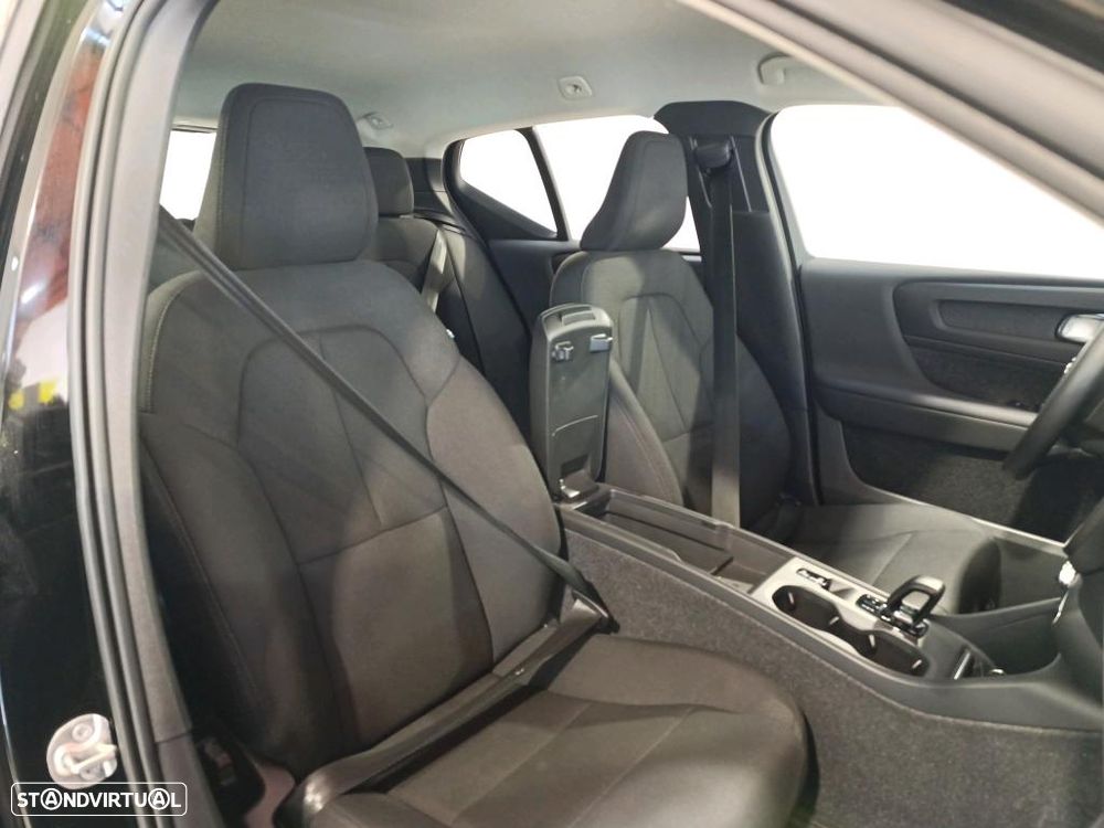 Volvo XC 40 1.5 T4 PHEV Essential - 5