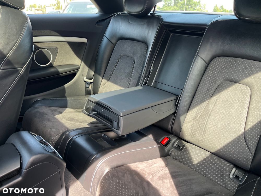 Audi A5 ver-coupe-3-2-fsi-quattro - 6