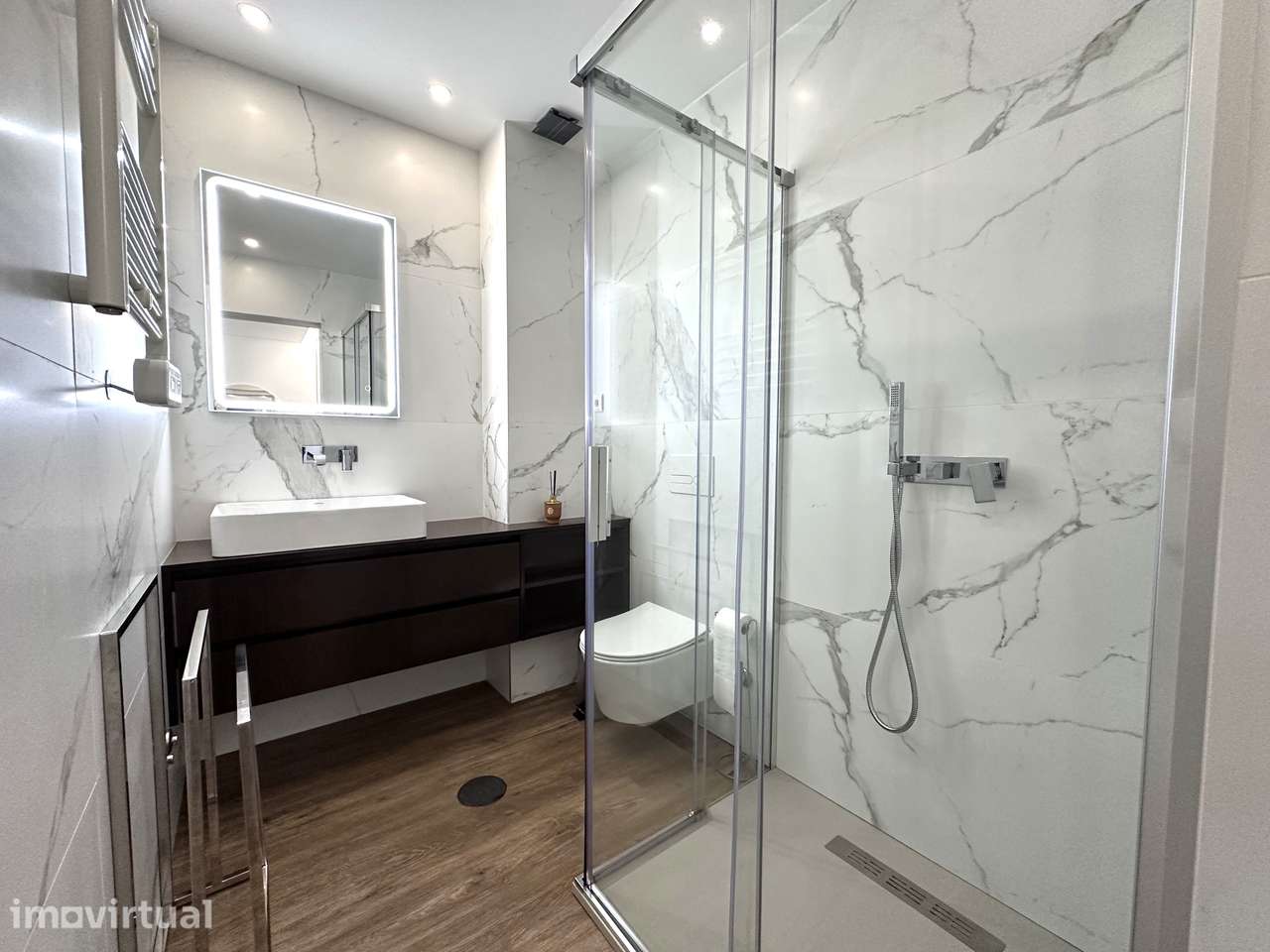 Apartamento T1 condomínio fechado, com piscina - Grande imagem: 3/14