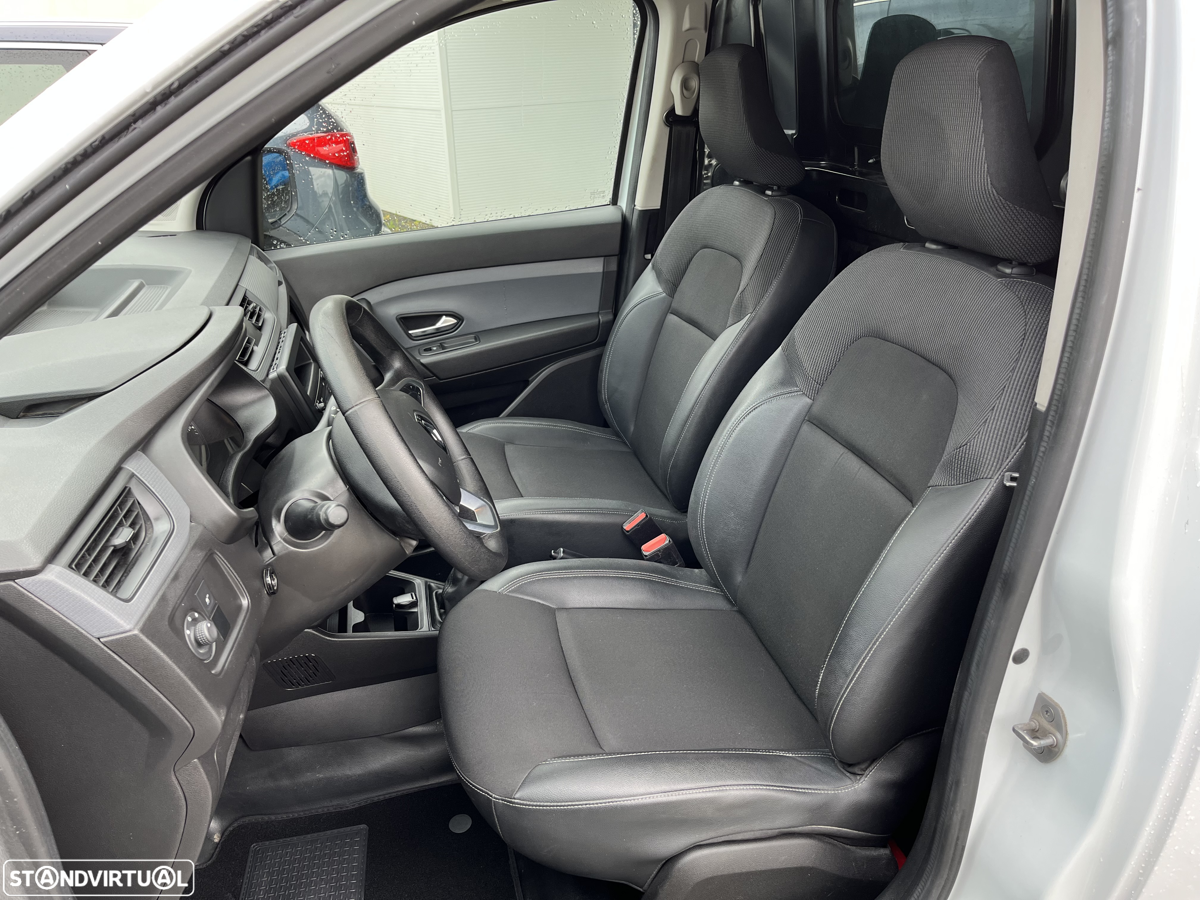 Renault Express Van Comfort 1.5 dCi 95 - 6
