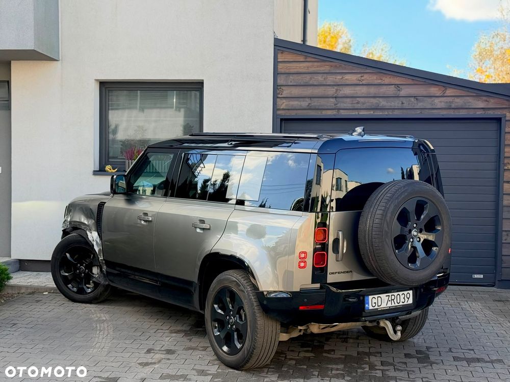 Land Rover Defender 3.0 D300 mHEV X-Dynamic HSE - 14