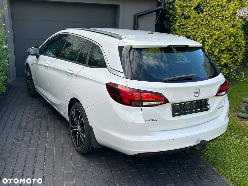 Opel Astra 1.4 Turbo Innovation - 11