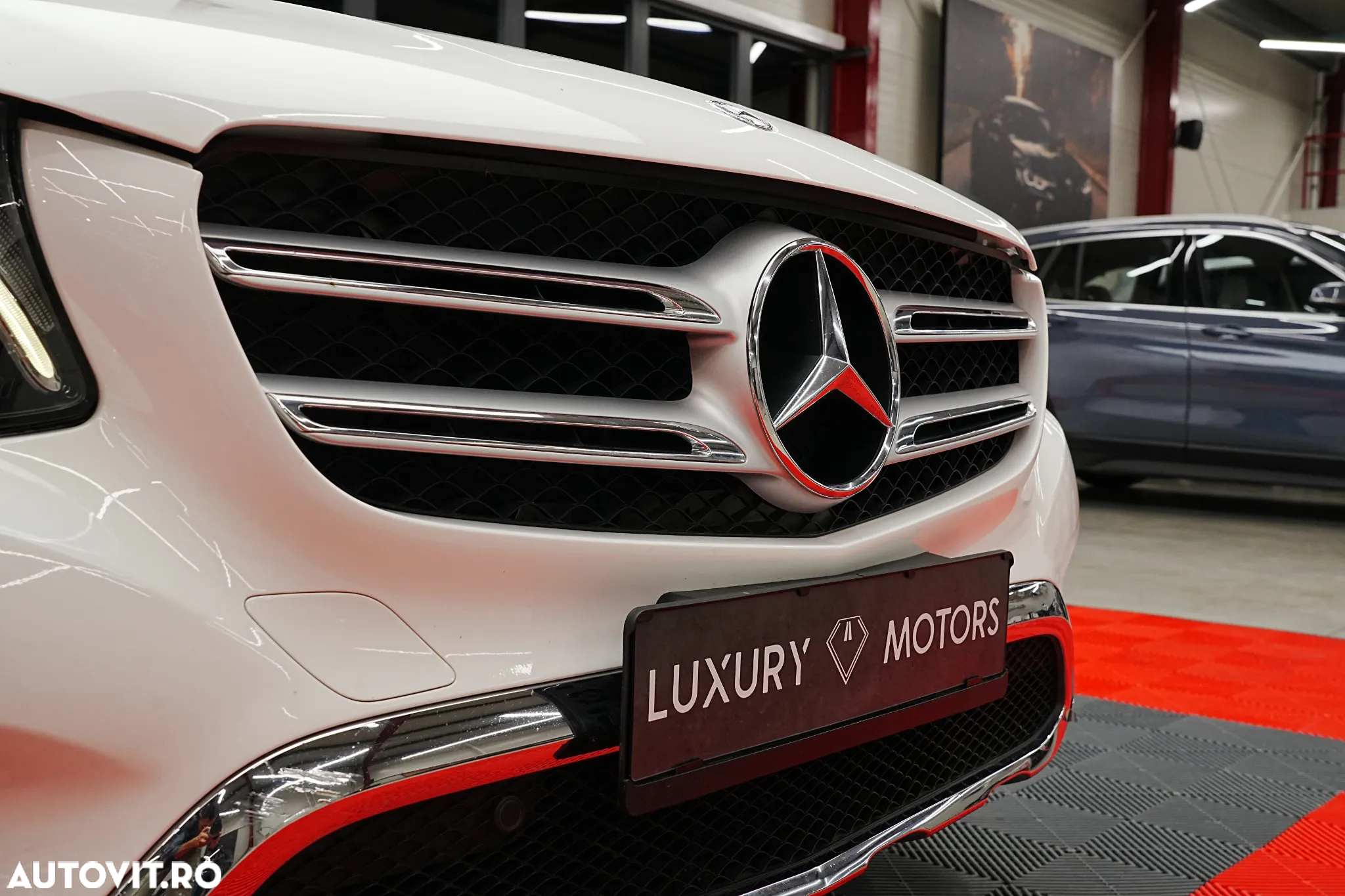 Mercedes-Benz GLC 220 d 4MATIC - 17
