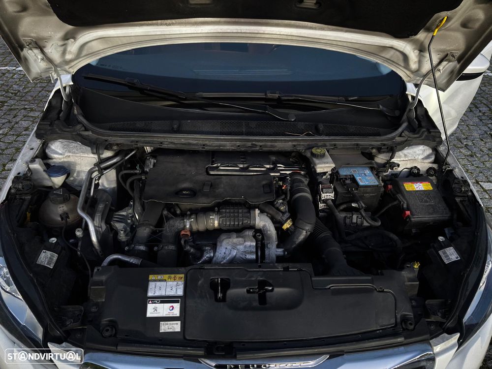 Peugeot 308 1.6 e-HDi Active - 22