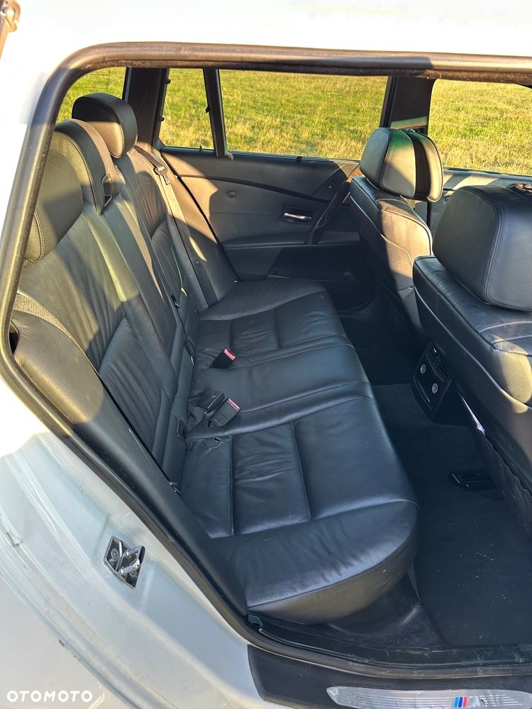 BMW Seria 5 535d - 7
