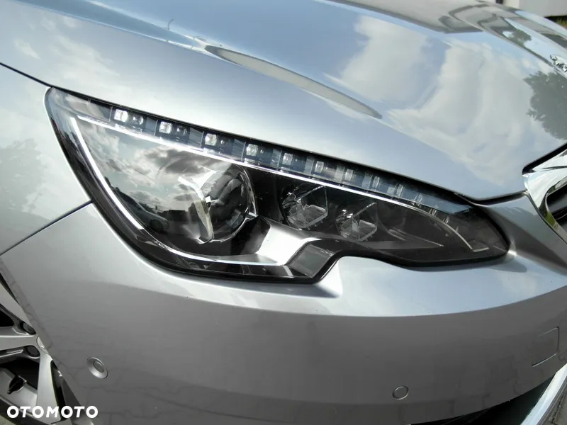 Peugeot 308 BlueHDi FAP 150 Stop&Start Automatik Allure - 30