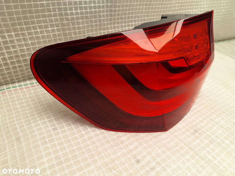 lampa tyl tylna lewa bmw 5 f11 kombi 2010- europa orginal demontaz - 3