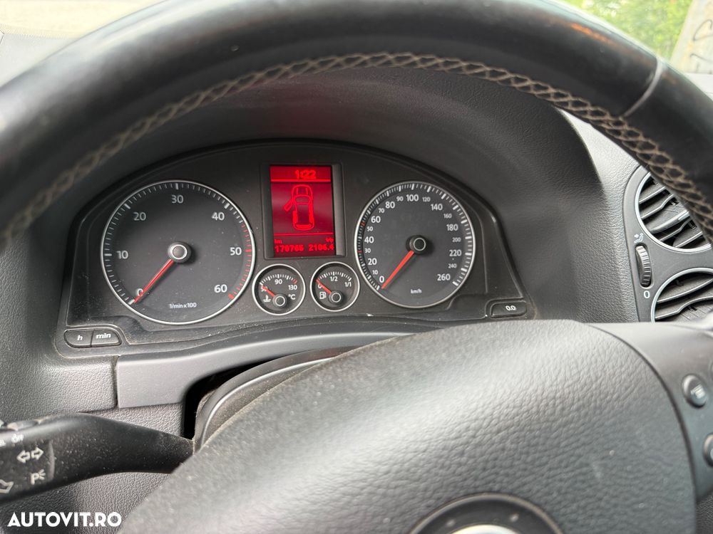 Volkswagen Golf Plus 2.0 TDI United - 10