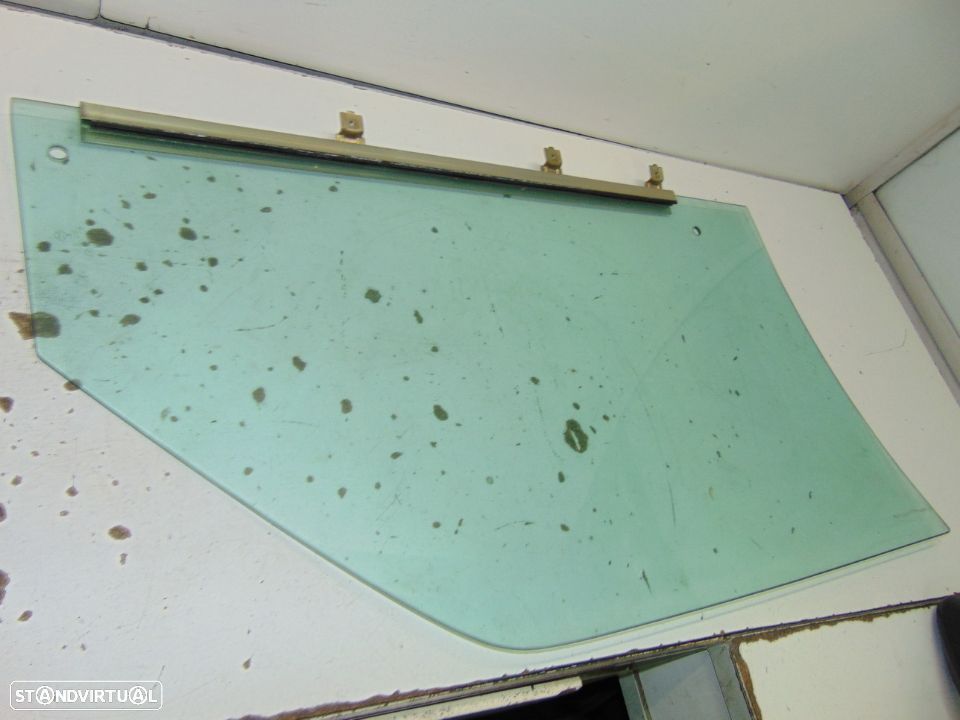 Mercedes W123 C230 Coupê Vidro da porta esquerda com calha novo e original. Nao respondo a sms's - 3