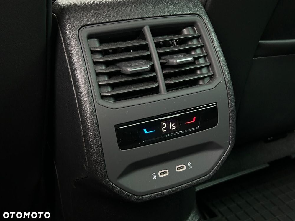 Cupra Formentor 1.5 TSI DSG - 34