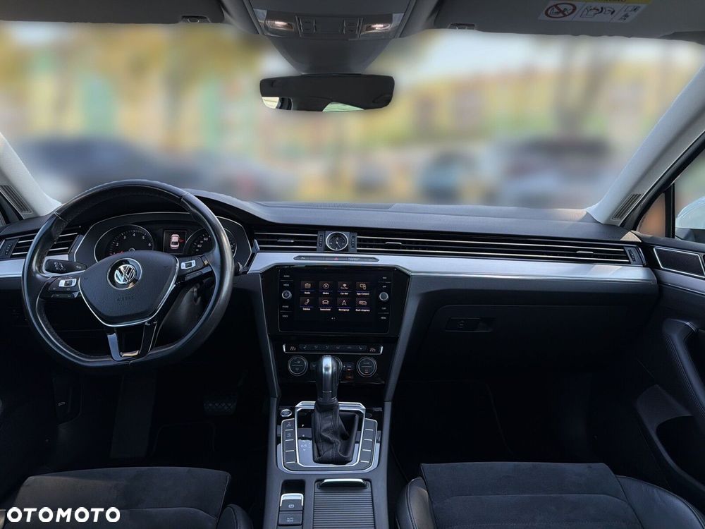 Volkswagen Passat 1.5 TSI EVO Highline DSG - 39