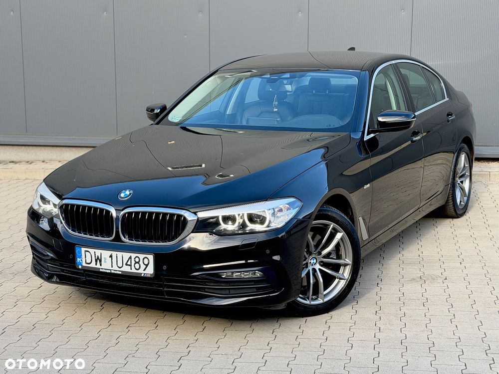 BMW Seria 5 520d xDrive Luxury Line sport - 31