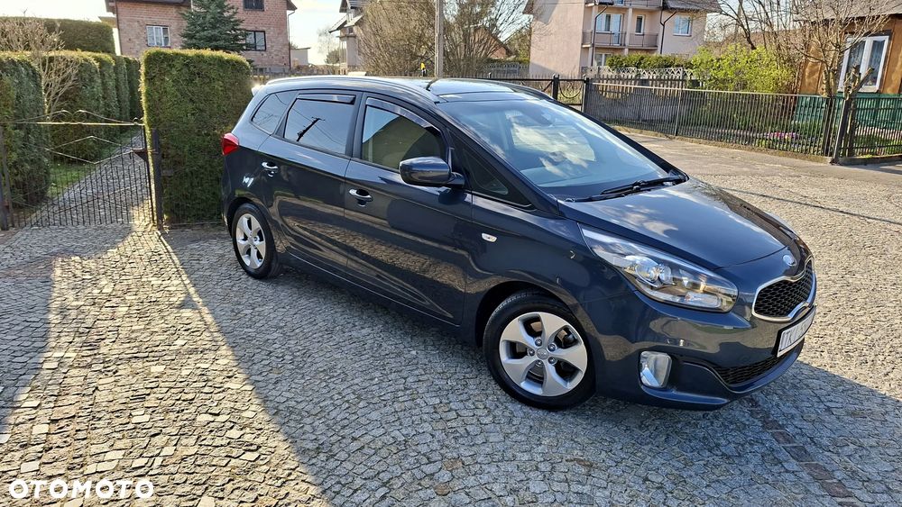 Kia Carens 1.7 CRDi Spirit - 10