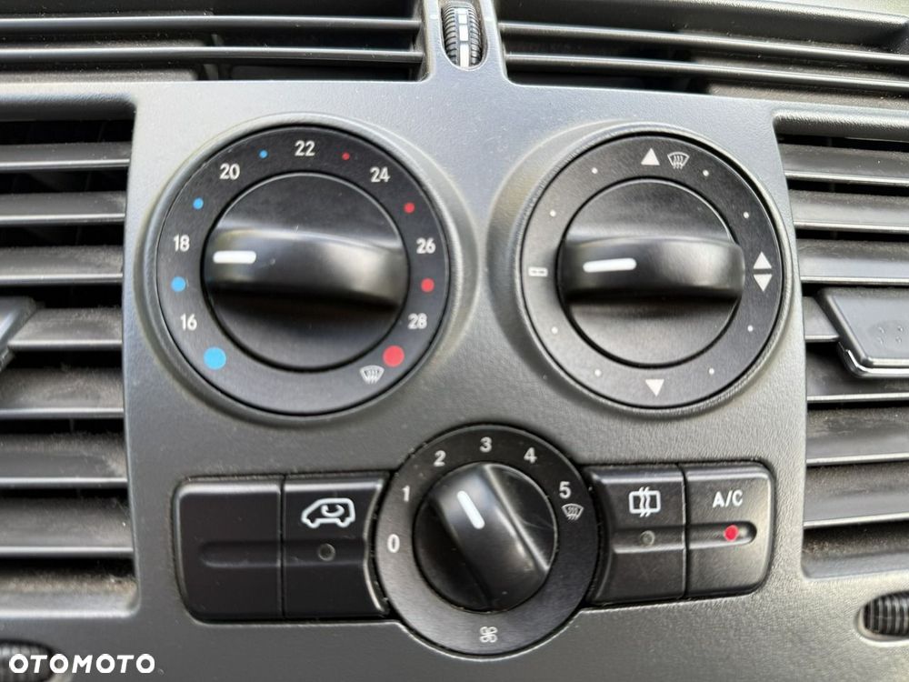 Mercedes-Benz Vito Univan 639.605 - 21