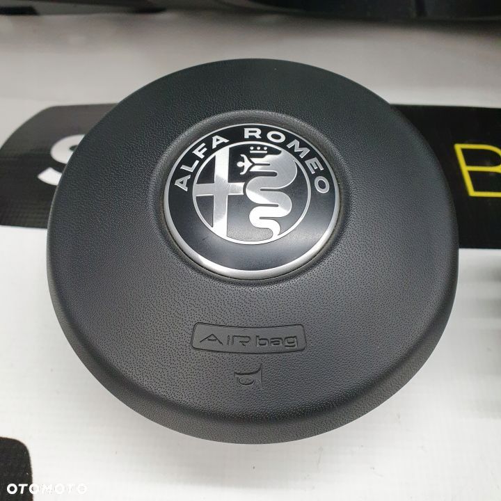 GIULIA DESKA ROZDZIELCZA SKÓRA KONSOLA KOKPIT PULPIT PODUSZKI AIRBAG AIR BAG PASY KIT SET - 8
