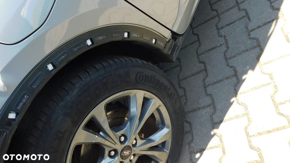 Ford Kuga 2.5 Duratec PHEV ST-LINE X - 10
