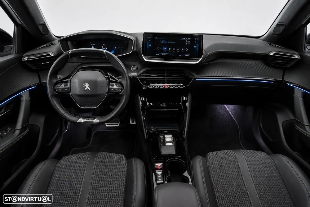 Peugeot e-2008 50 kWh GT - 3