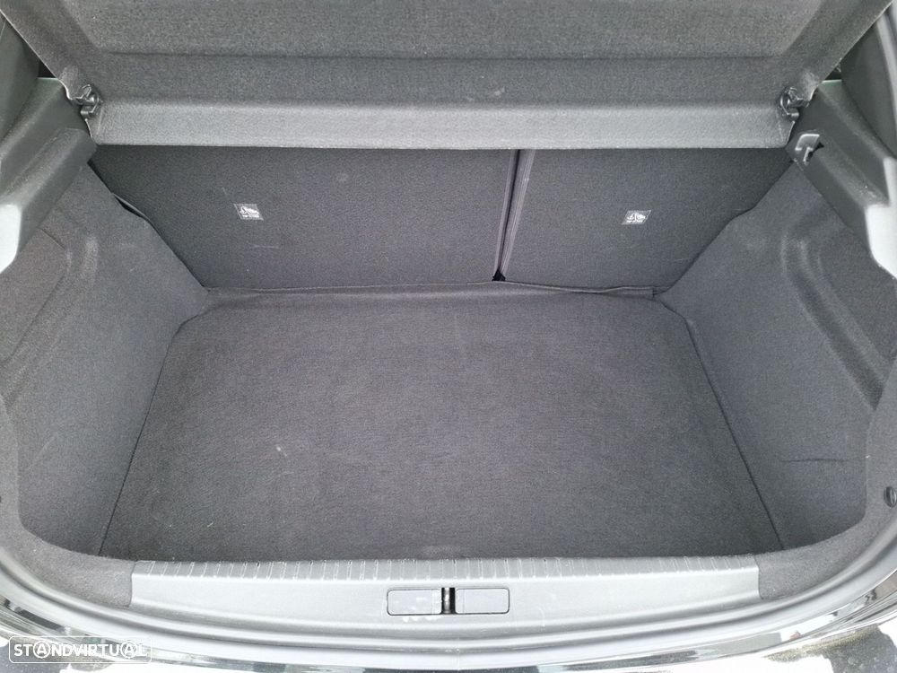 Opel Corsa 1.2 T GS - 23