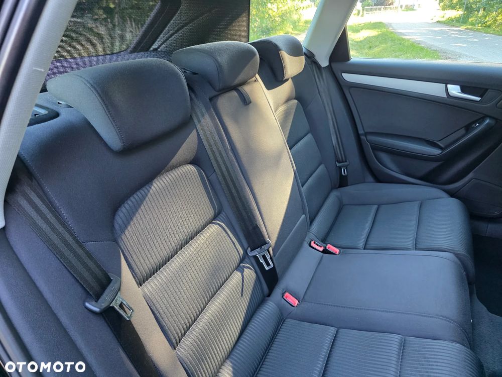 Audi A4 Avant 2.0 TDI DPF multitronic Attraction - 27