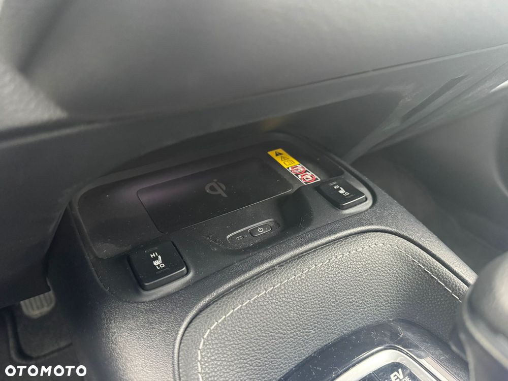 Suzuki Swace 1.8 Hybrid Elegance CVT - 8