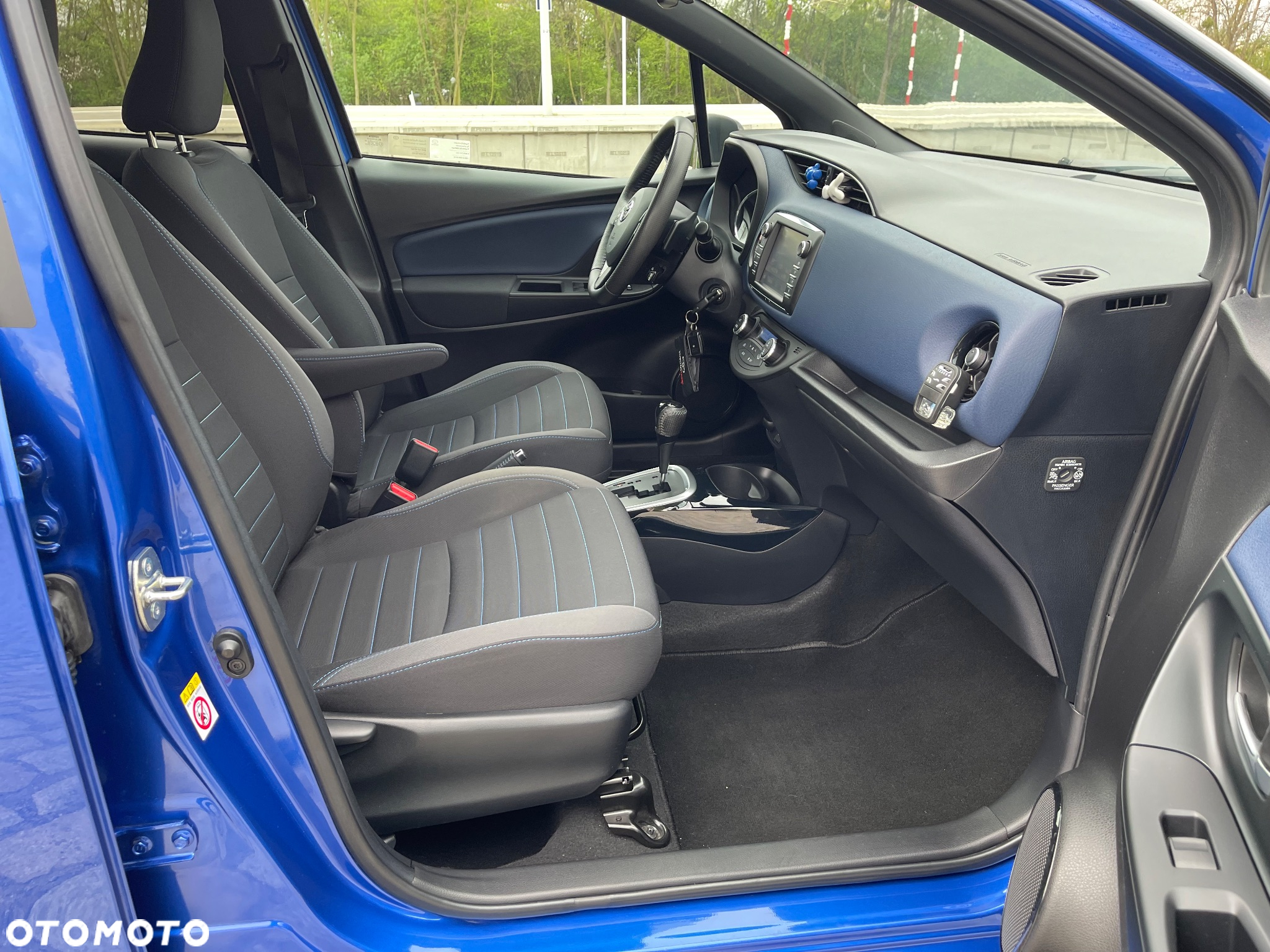 Toyota Yaris 1.5 Selection CVT - 12