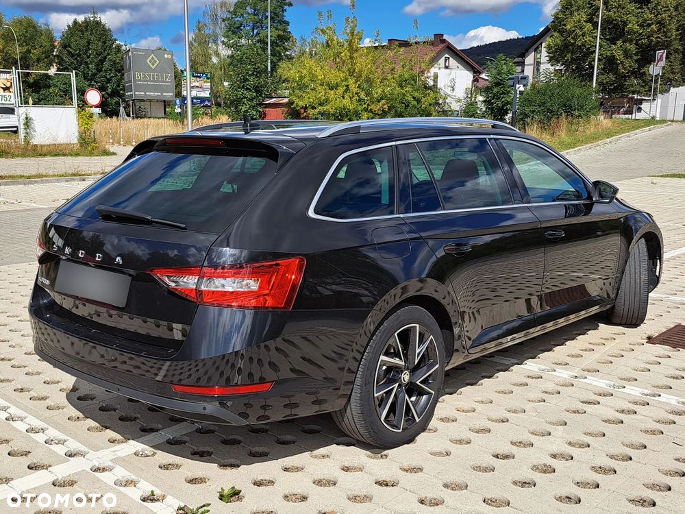 Skoda Superb 2.0 TDI SCR Style DSG - 2