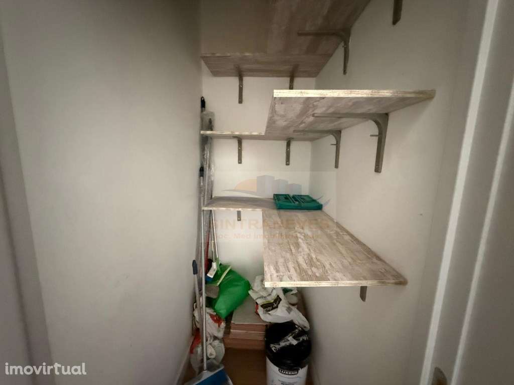 T2 com muito potencial na Amadora - Grande imagem: 4/13