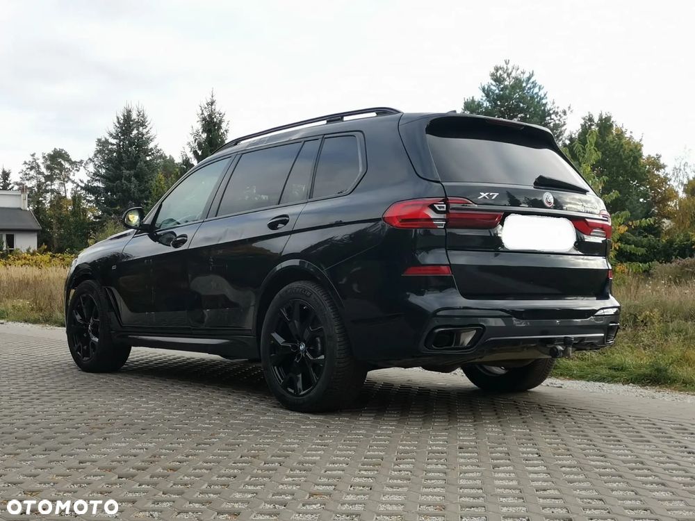 BMW X7 2022 photo 3