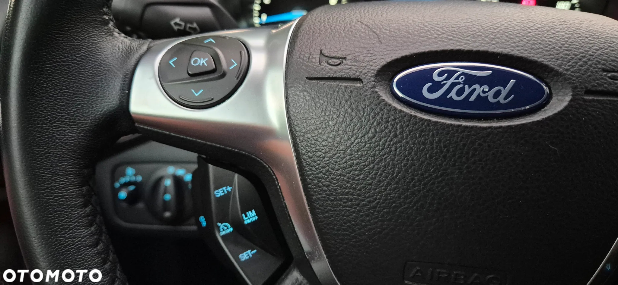 Ford C-MAX 1.6 Titanium - 31