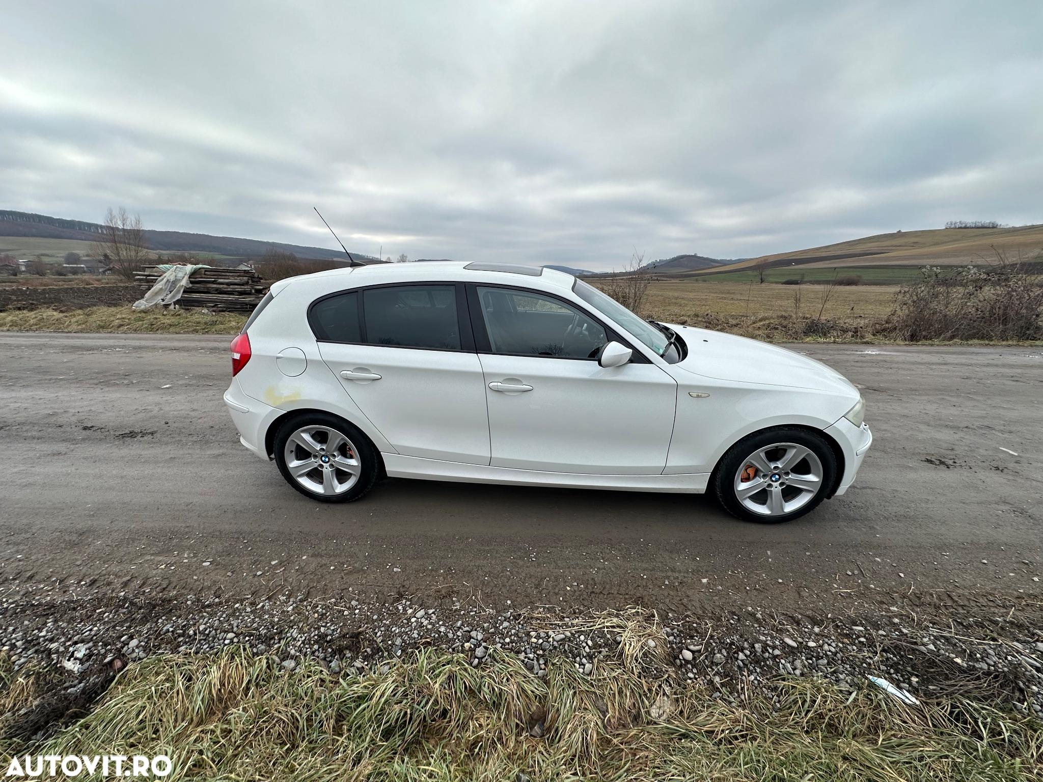 BMW Seria 1 118d - 9