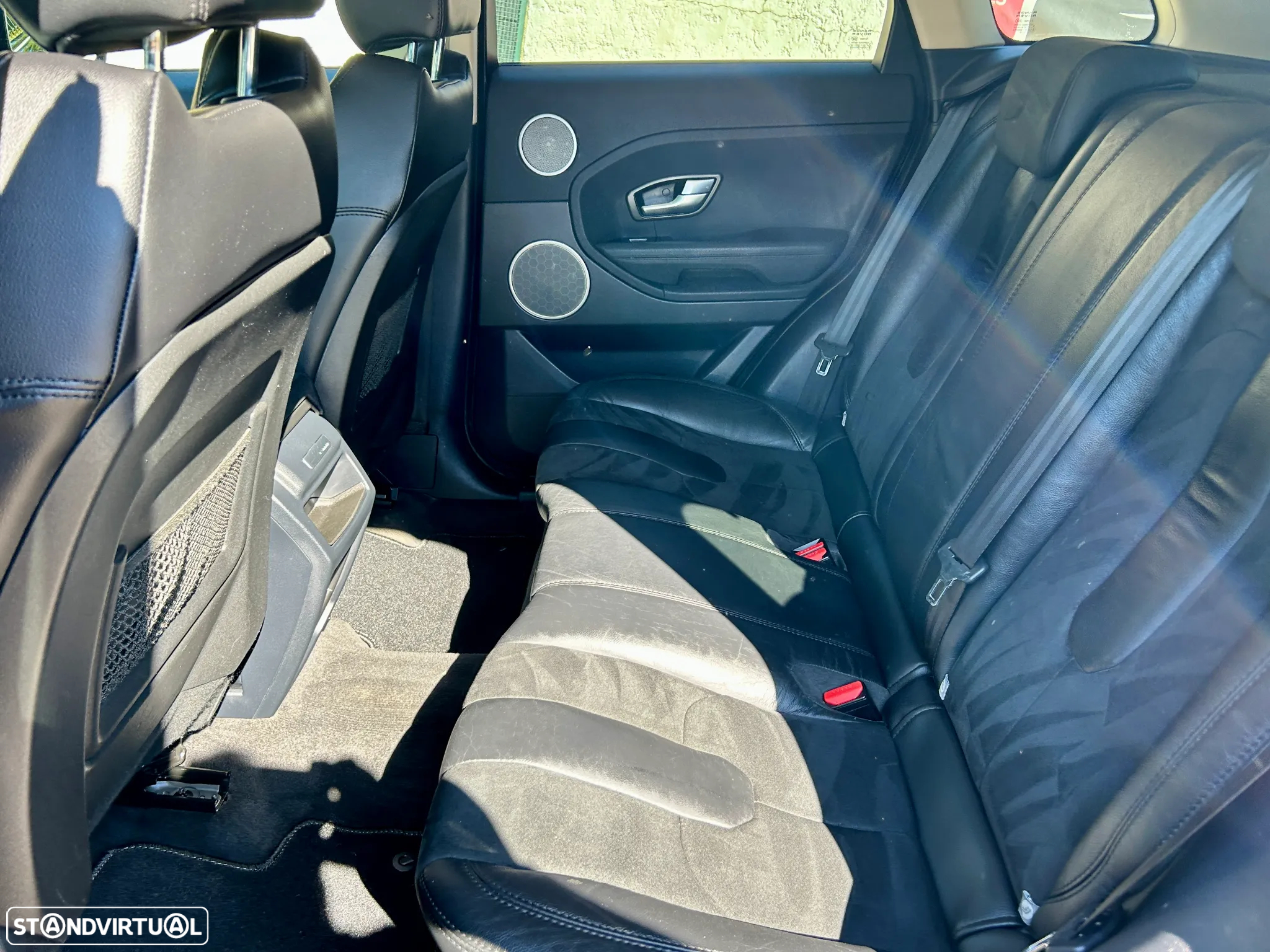 Land Rover Range Rover Evoque 2.2 TD4 Prestige Auto - 22