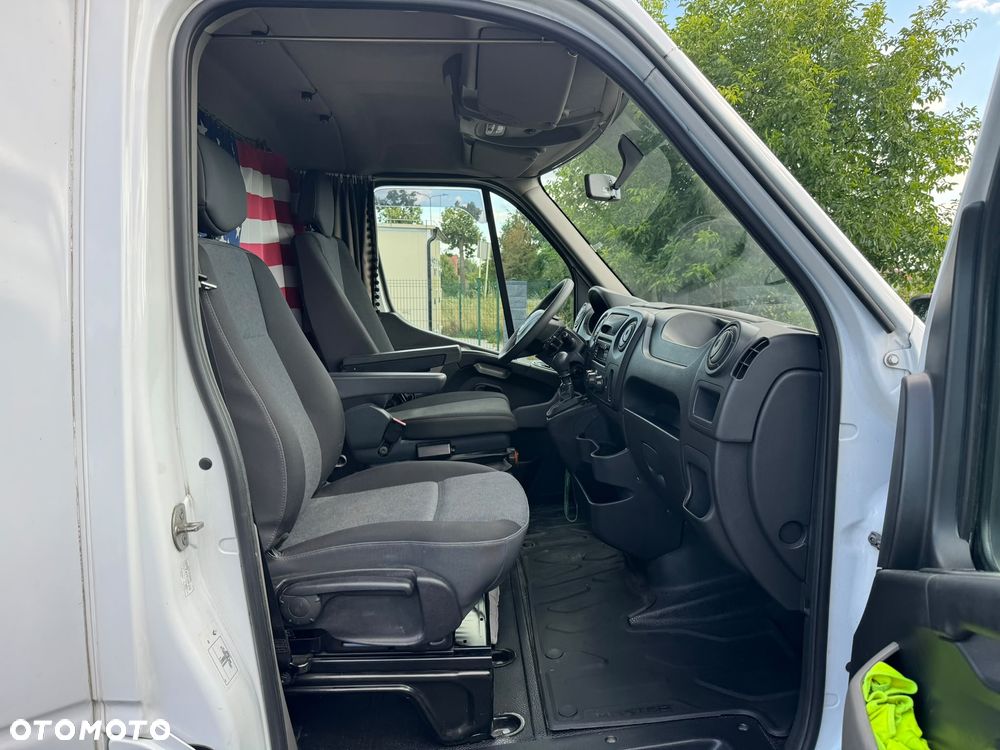 Renault Master - 15