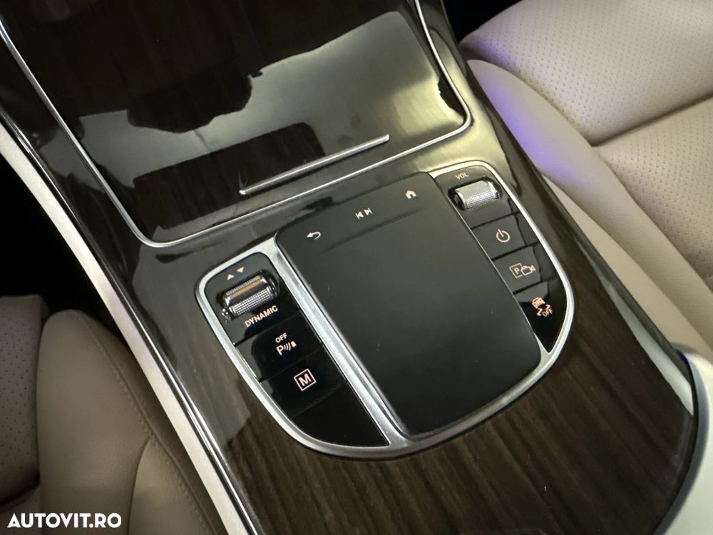 Mercedes-Benz GLC - 18