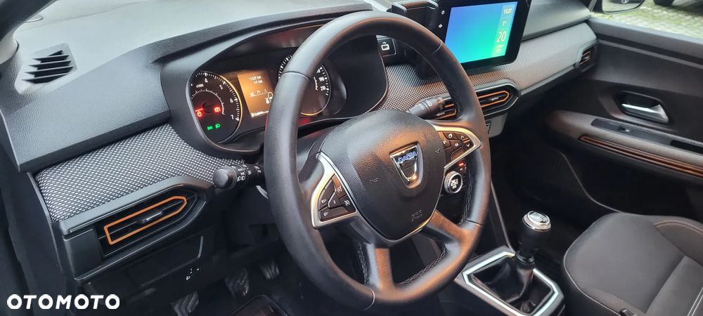 Dacia Sandero Stepway TCe 90 Expression + - 26