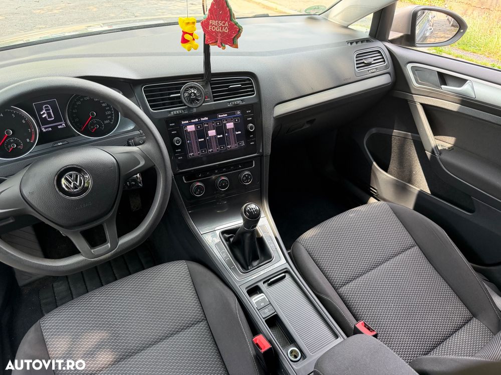 VOLKSWAGEN Golf 2018 — imagine 14