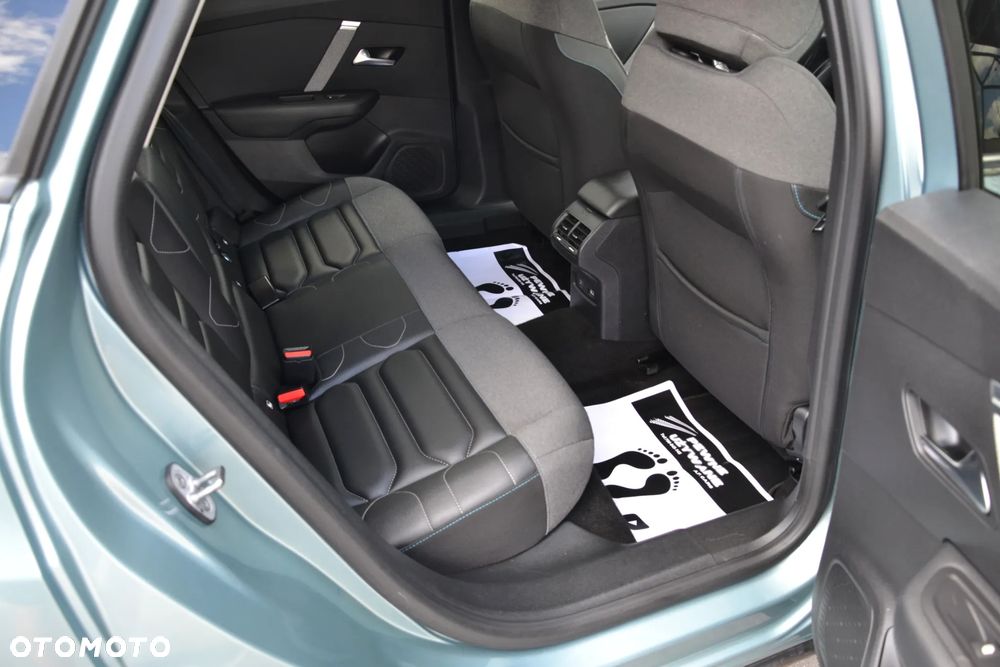 Citroën C4 PureTech 130 Stop&Start EAT8 SHINE - 31