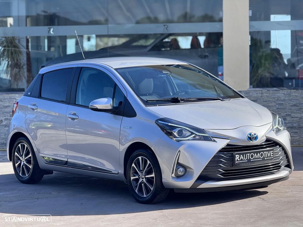 Toyota Yaris 1.5 HSD 20 Anos - 2