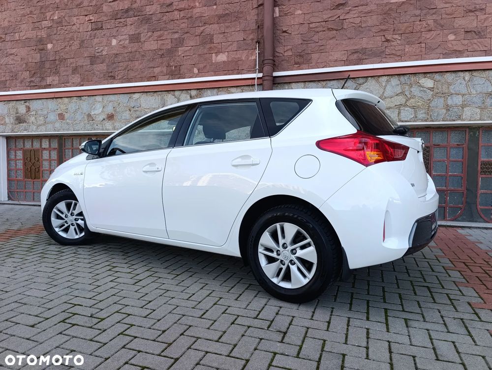 Toyota Auris - 5