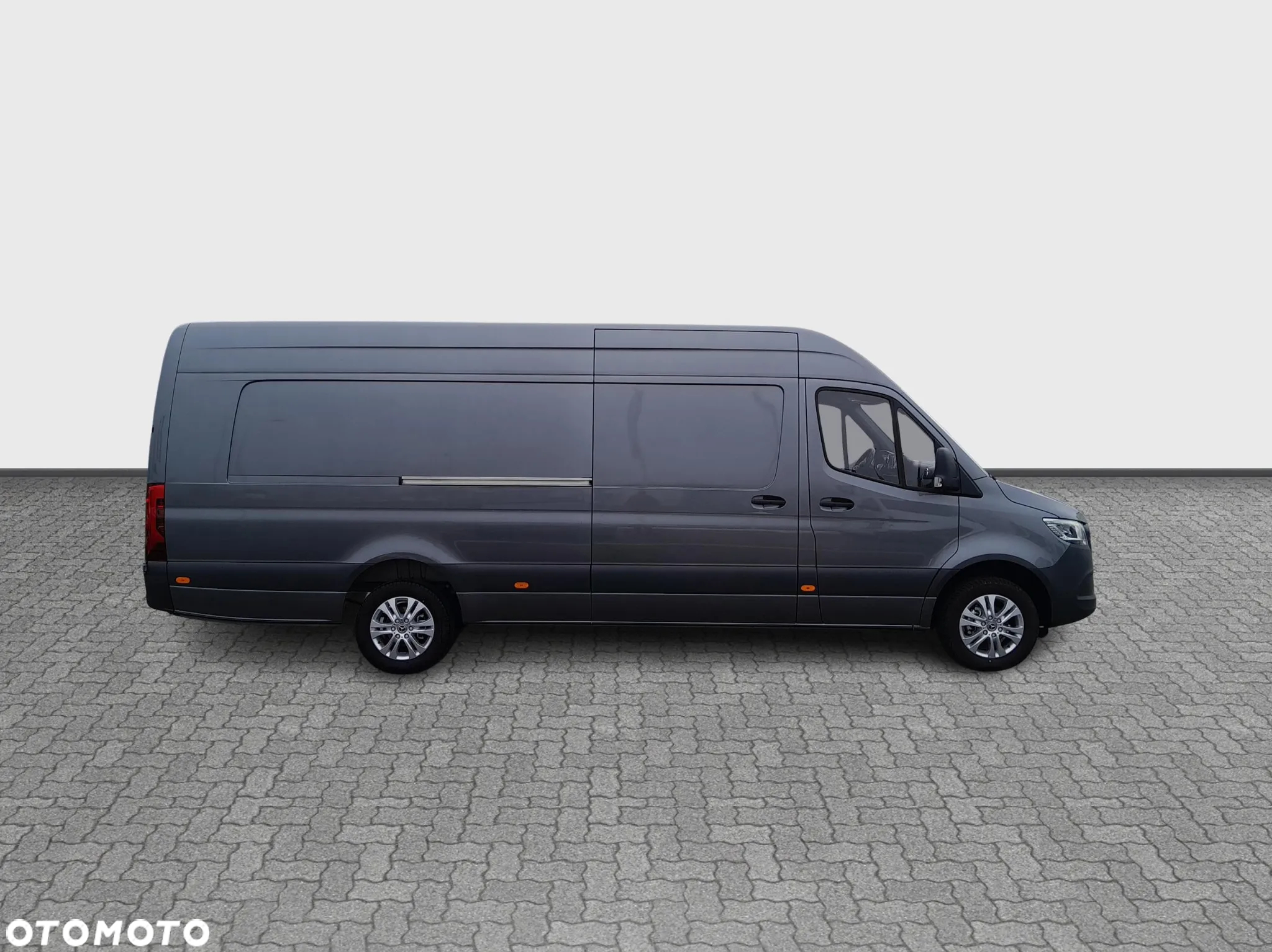 Mercedes-Benz Sprinter - 6