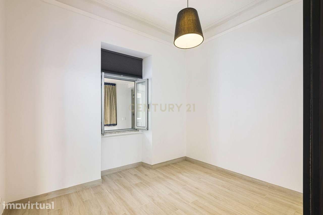 Apartamento T2 na Penha de França, Lisboa - Estacionamento privativo - Grande imagem: 5/19