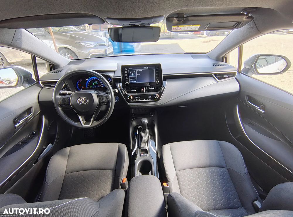 Toyota Corolla 1.8 HSD Business - 7