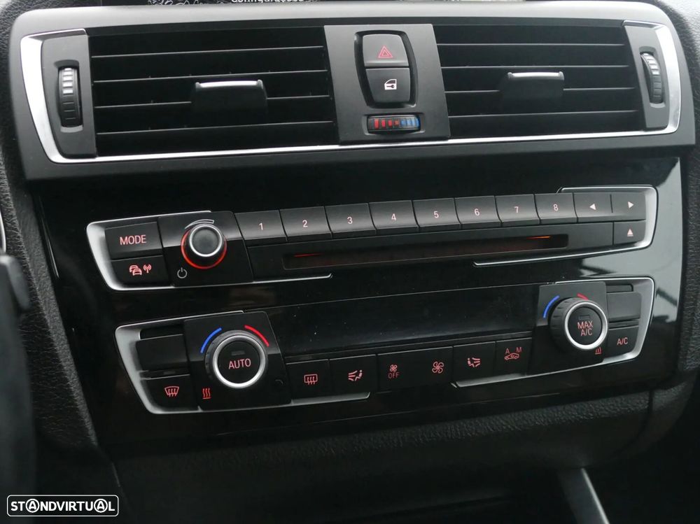 BMW 220 d Cabrio Pack M Auto - 19