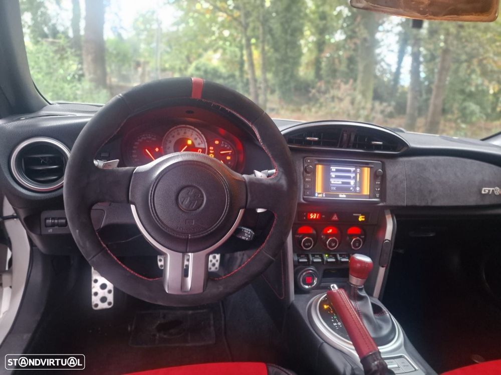 Toyota GT86 2.0D-4S Sport AT - 10