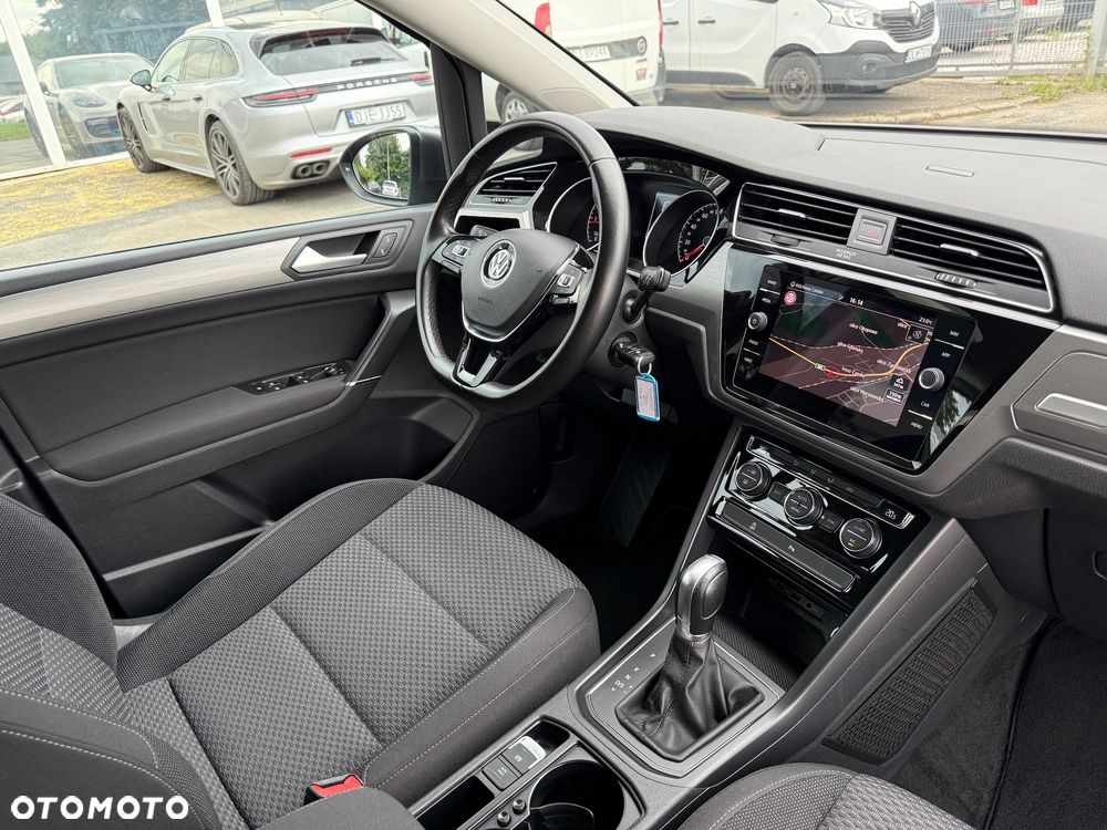 Volkswagen Touran 2.0 TDI BMT Comfortline DSG - 23