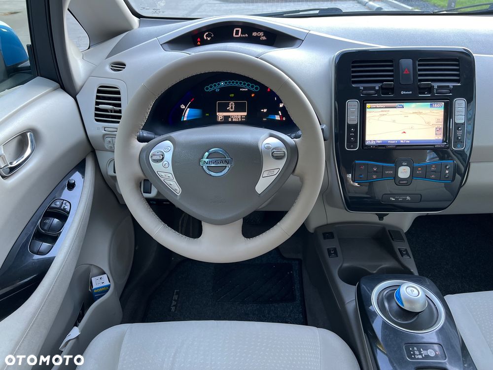 Nissan Leaf 24 kWh (mit Batterie) Tekna - 40