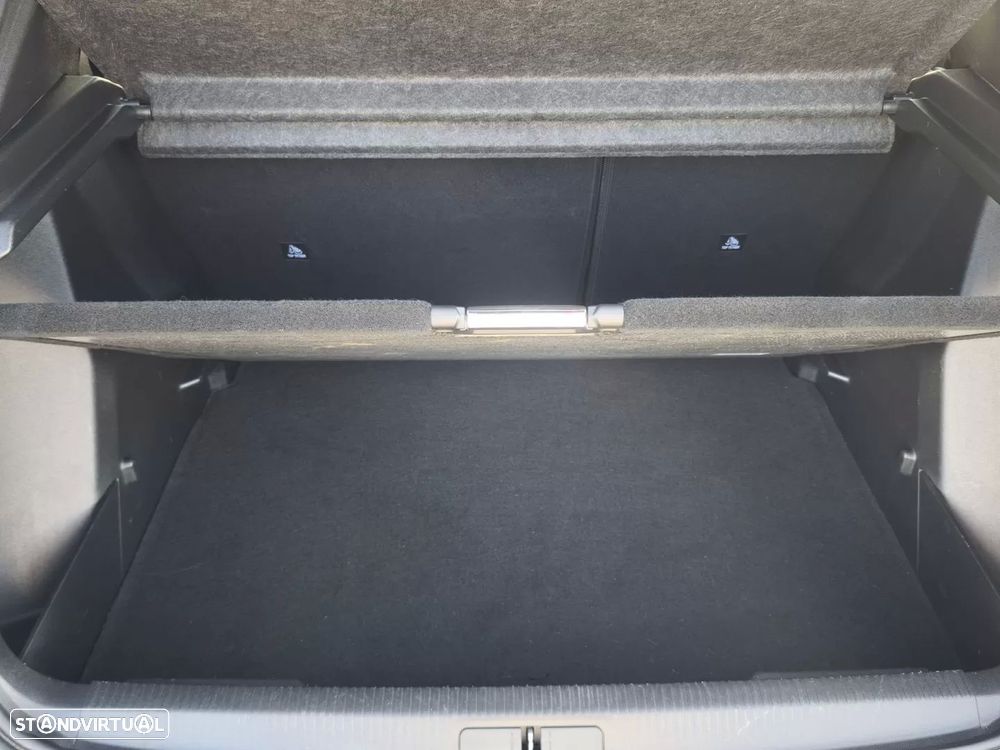 Peugeot 2008 PureTech 130 EAT8 Allure - 31