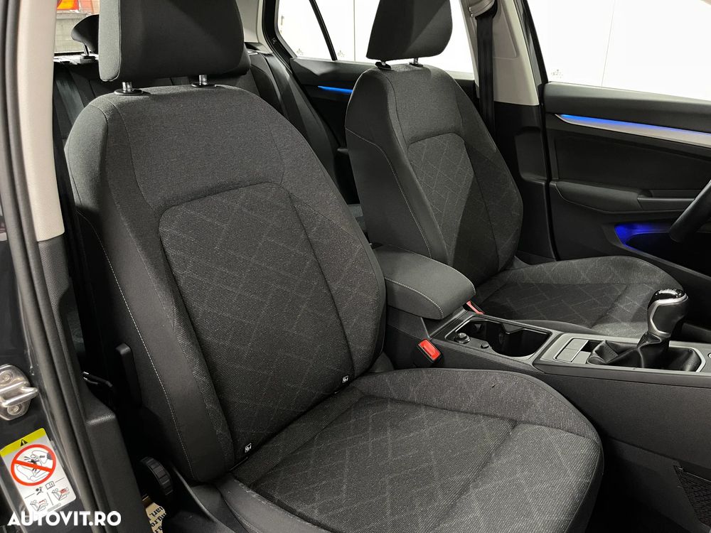 Volkswagen Golf 1.0 TSI Life - 11