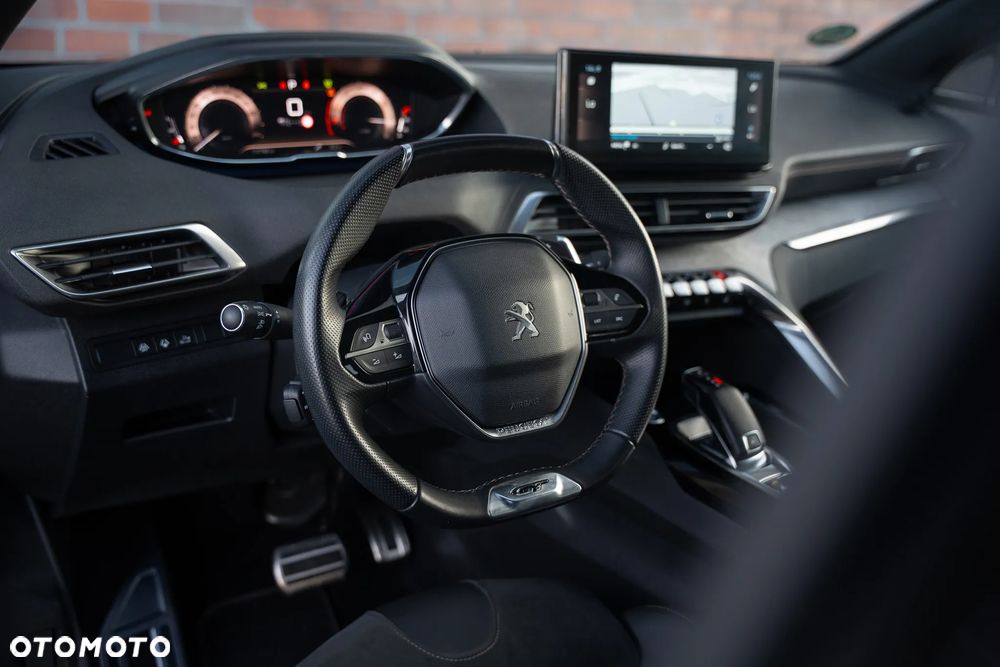 Peugeot 5008 1.6 PureTech GT Pack S&S EAT8 - 23