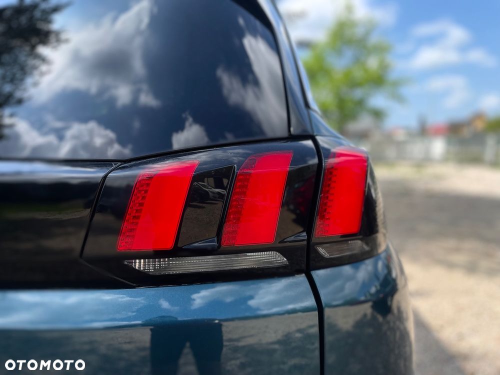Peugeot 5008 THP 165 EAT6 Allure - 37